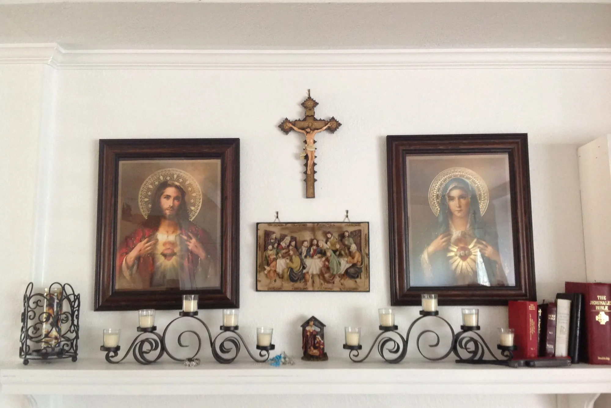 Wall Mounted Catholic Wall Altar Designs for Home