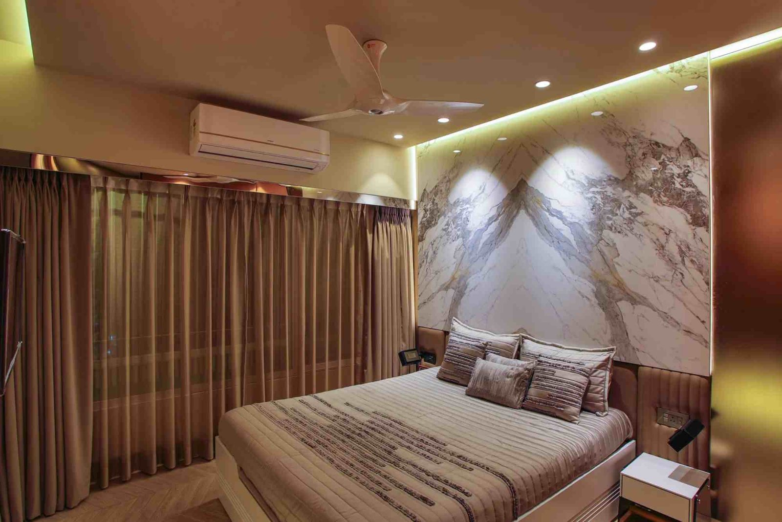 Best AC Options For Apartments UAE
